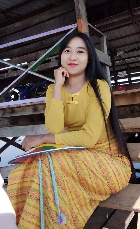 ေနာက္ကြယ္က